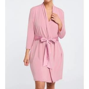 NEW FLEUR'T iconic robe in pink nectar